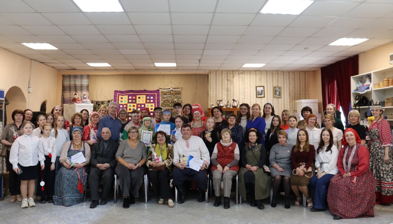 Семинар «Творчество как инструмент формирования культурной идентичности»