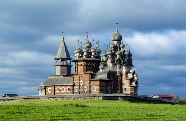 Красивейшие деревянные церкви России, которые стоит посмотреть